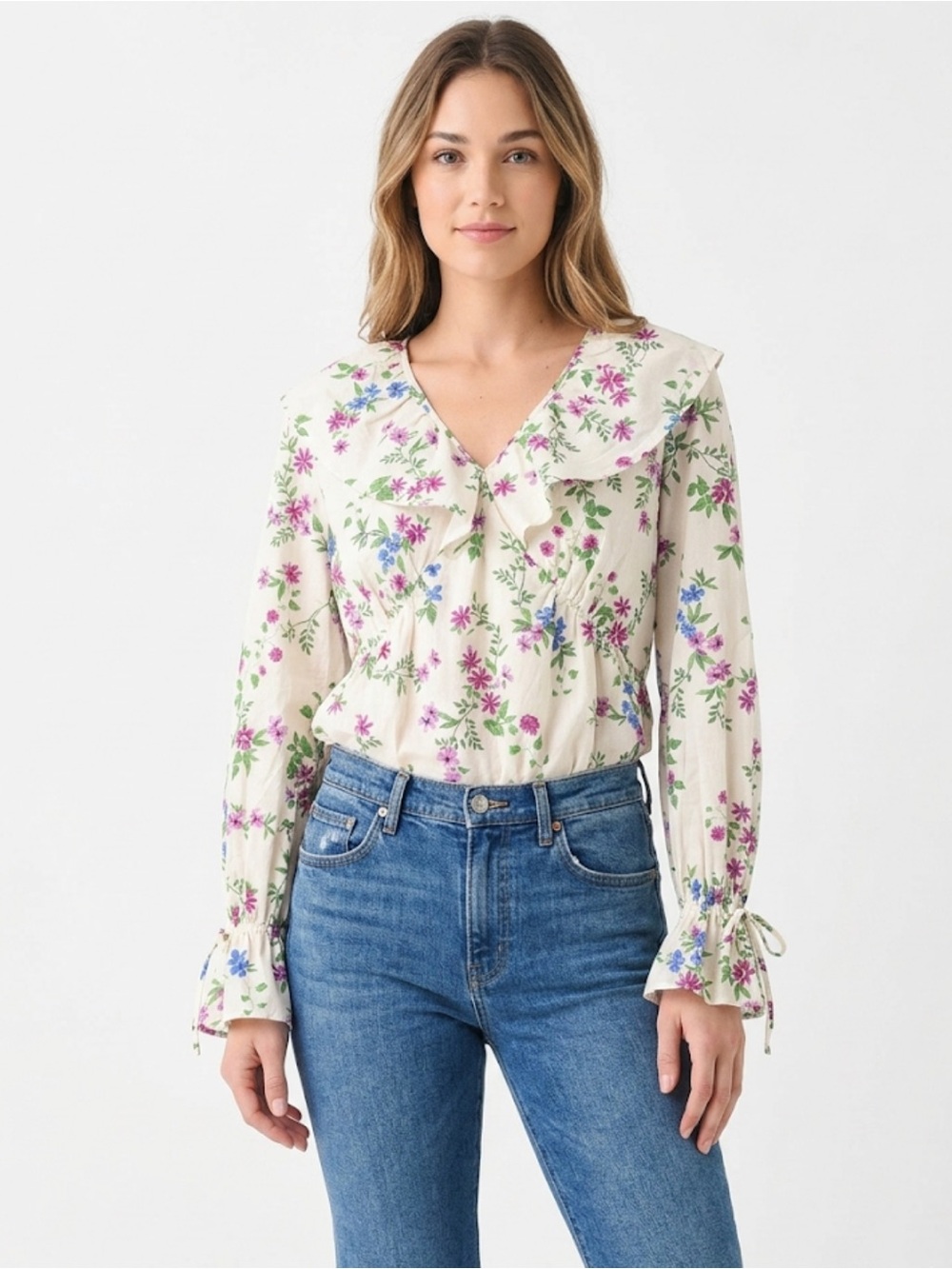 River Island Woman’s Cream Floral Ruffle V-Neck Blouse, Size 14, NWT
